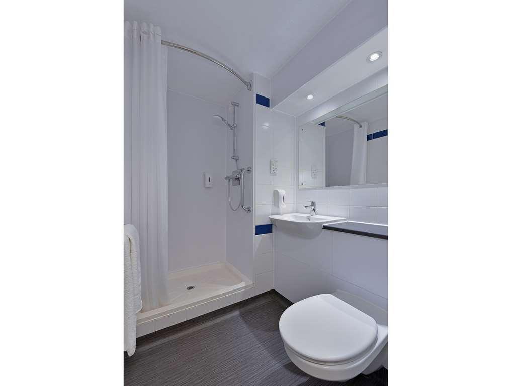 Travelodge Birmingham Dudley Cameră foto