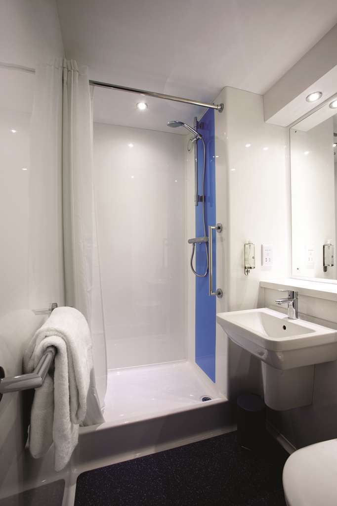 Travelodge Birmingham Dudley Cameră foto